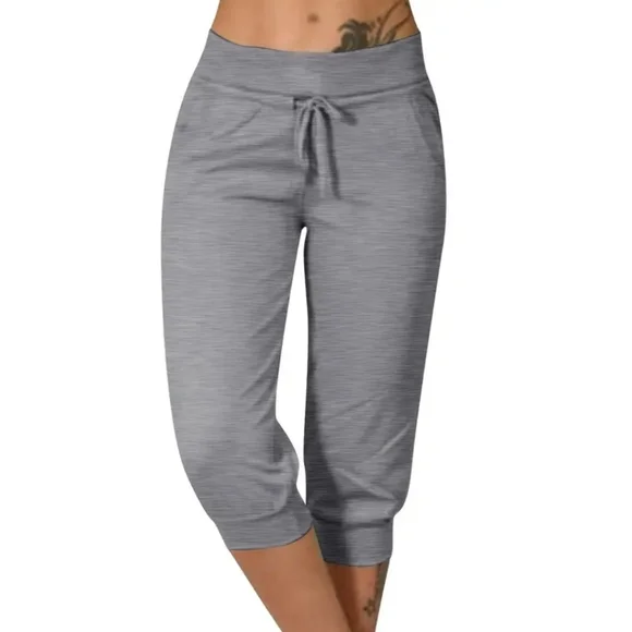 Stretchy comfort fit Capri pants grey - Picture 1 of 5